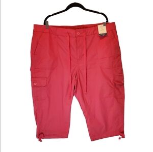 New Plus Size Coral Capris Size 22W